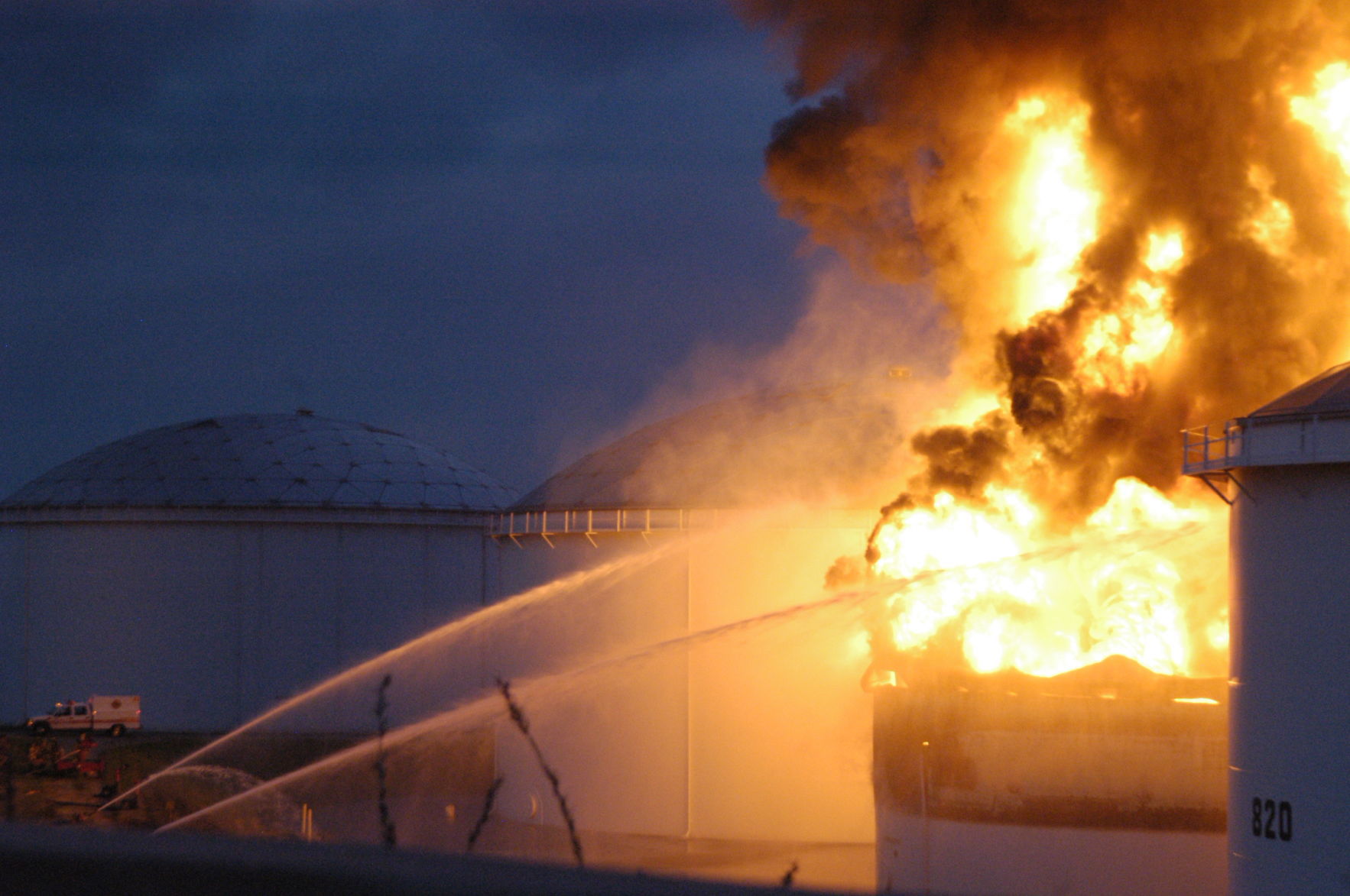 Harold Haynie's tank farm fire photo 2.jpg